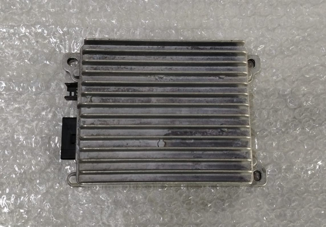 OEM BMW F11 F10 F12 F13 Battery Charger Module Battery Charge Modules 9240236