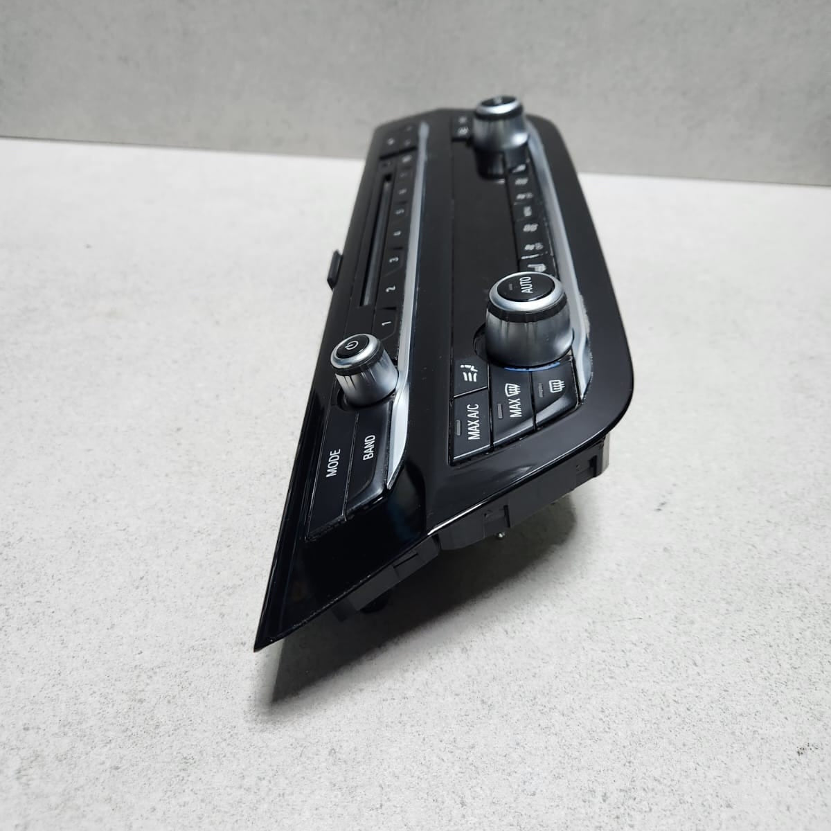 2017-2020 BMW 530i Temperature And Radio Control Panel 7947871 G30 530 540 M550