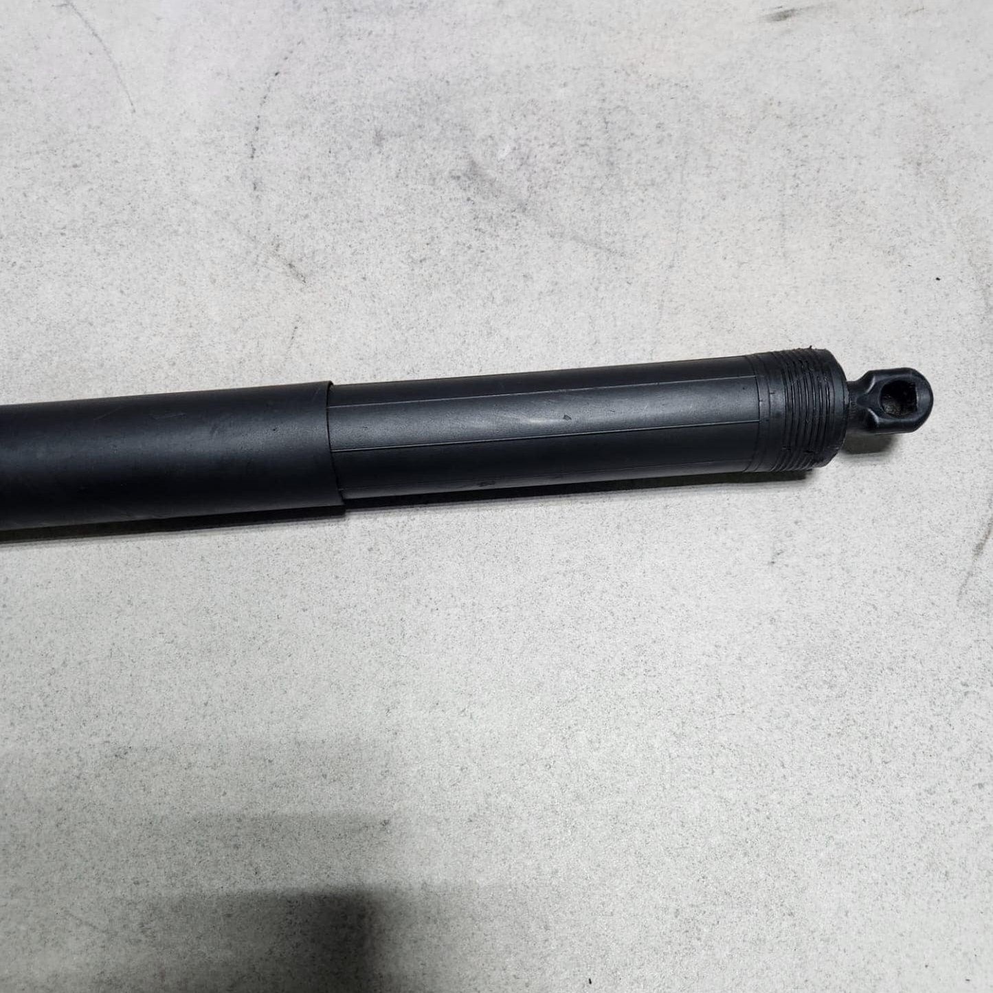 2013-2018 BMW X5 Tailgate Strut 4823279 X5 F15 F85