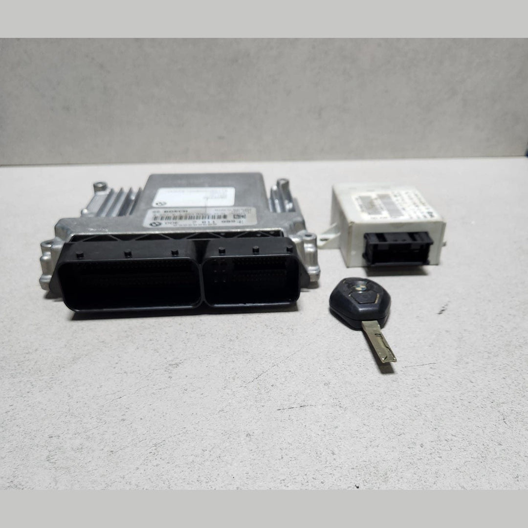 2004-2010 BMW X3 Engine Control Unit 7811999 E83 2.0D ECU SET FOR X3 E83 2.0D 