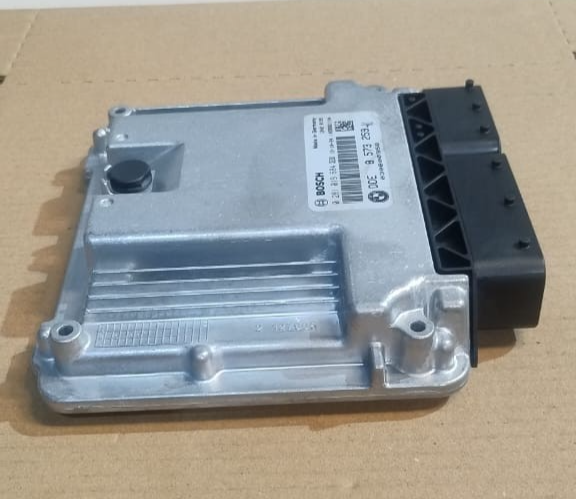 OEM BMW 320d N47N F30 2012 -2017  ENGINE CONTROL UNIT DDE ECU KIT +KEY - 8573259