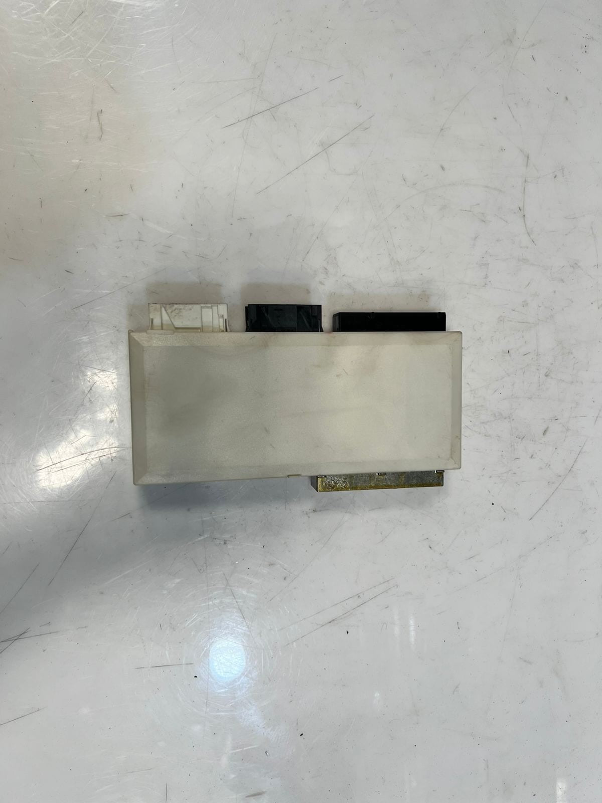 BMW 5' E39 7' E38 GM3 LOW Body Comfort Control Module 8381962 OEM