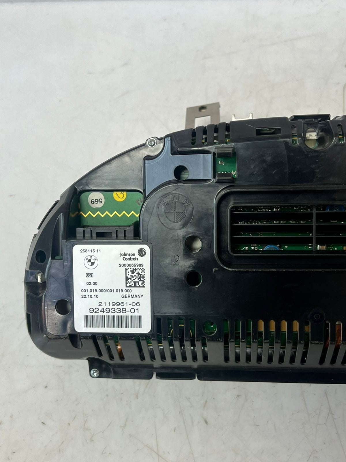 2011 BMW 528i 550i F10 SPEEDOMETER Instrument Cluster 9249338 OEM