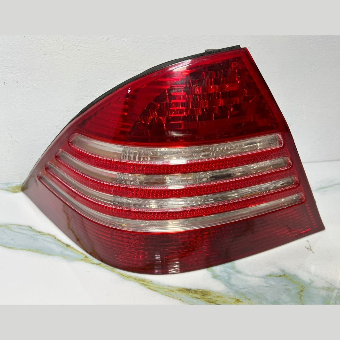 1999-2005 Mercedes W220 S-Class Rear Left Side LED Tail Light Brake Stop Lamp