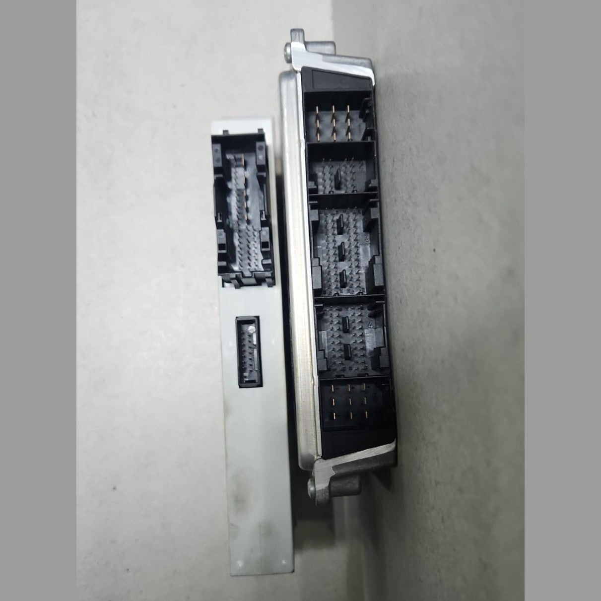 BMW Engine Control Unit 7550688 E81 E87 116i  N45 ECU SET 