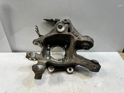 BMW 8 Series G14, G15, G16 Rear Wheel Hub Spindle Rear Right 6850564 OEM