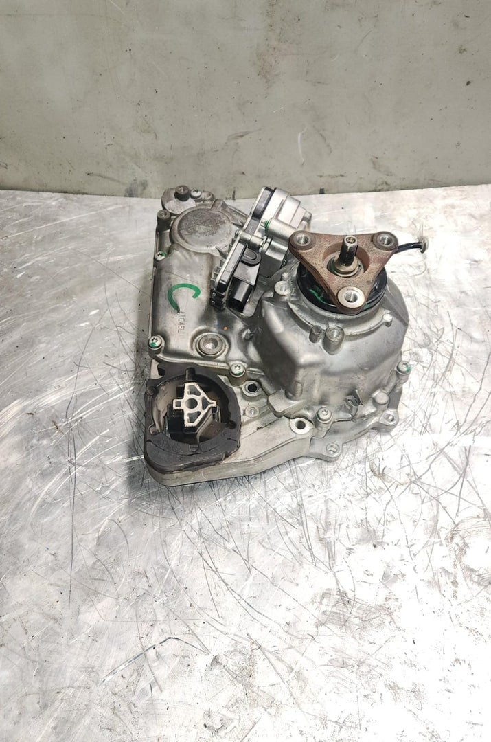 2011-2013 BMW X5 Transfer Case 7643758 E70 E71 X5 X6 ATC45L