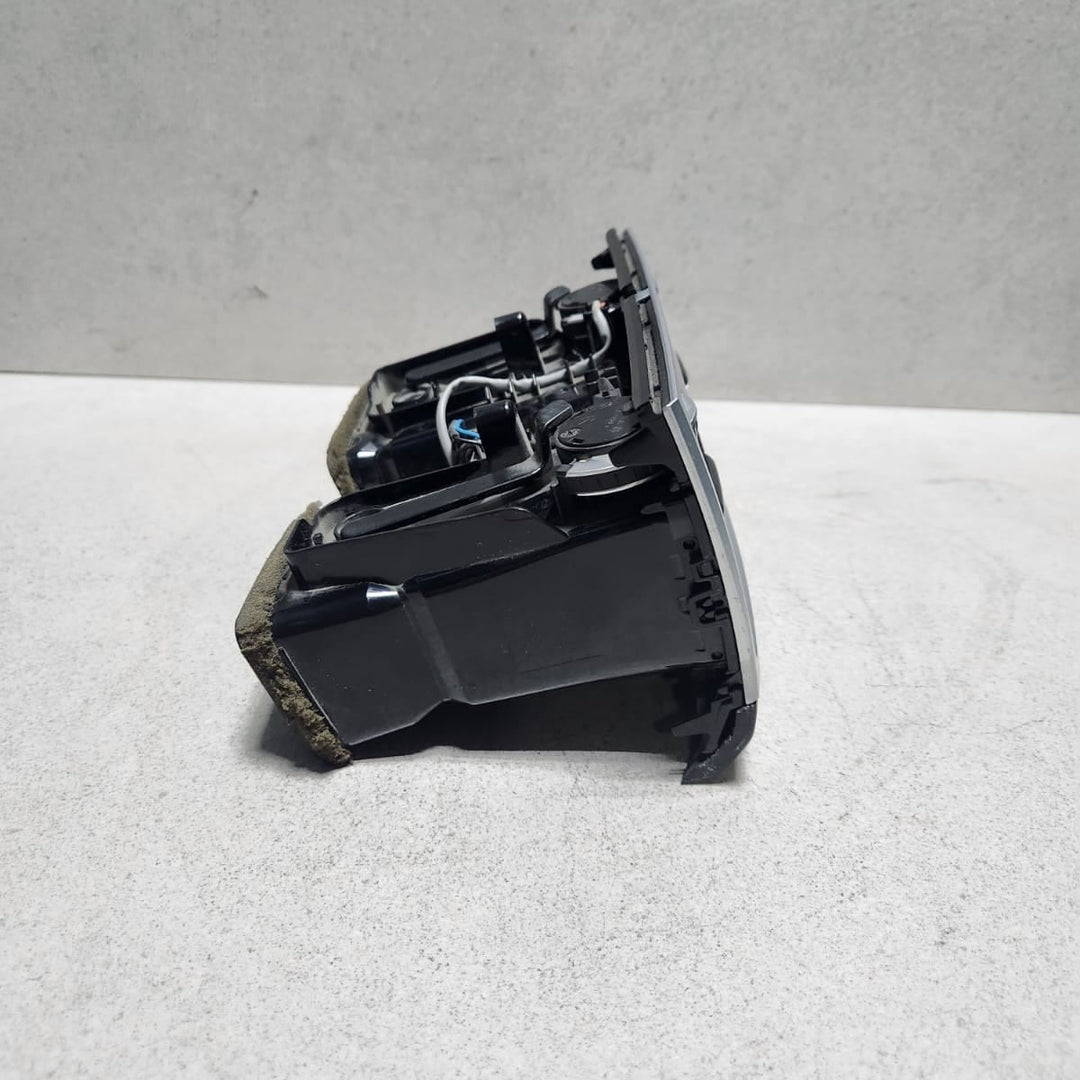 2017 BMW 740i Rear Air Vent Grille 9301745 7 Series G11 G12