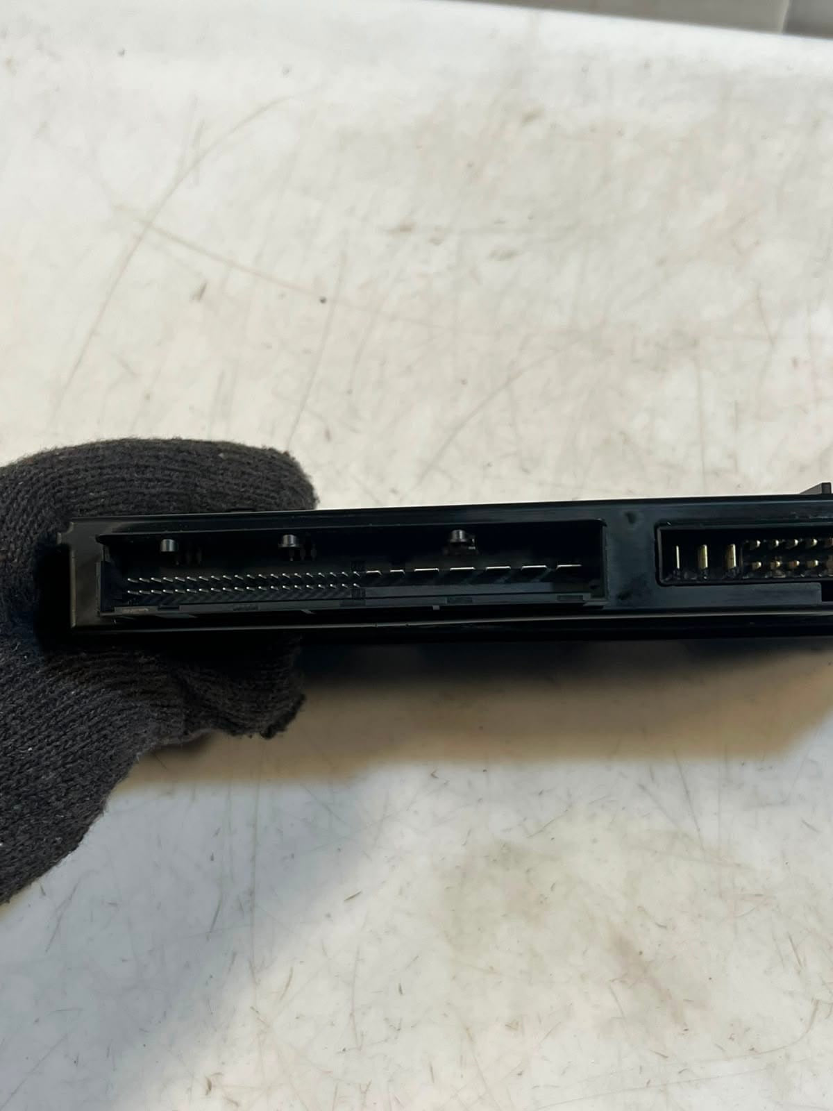 2013-2018 BMW 5 Series GT F07 6' F06 M6 Body Control Module BCM 9345326 OEM