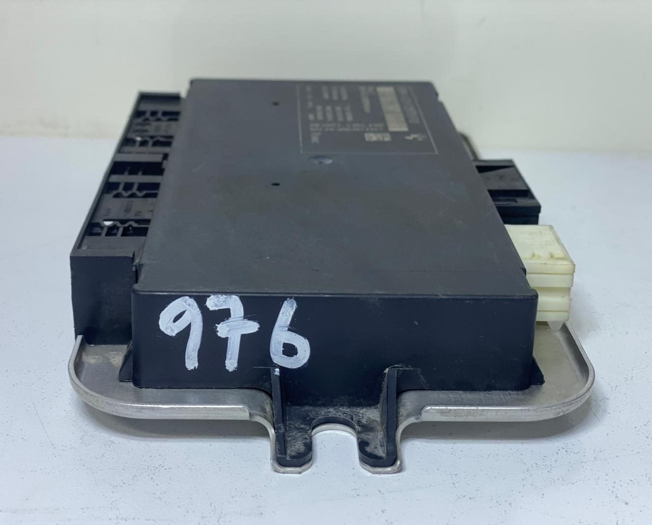 2011-2015 BMW 550i F01 F02 F07 F10 F11 F25 FOOTWELL MODULE 9251976 OEM