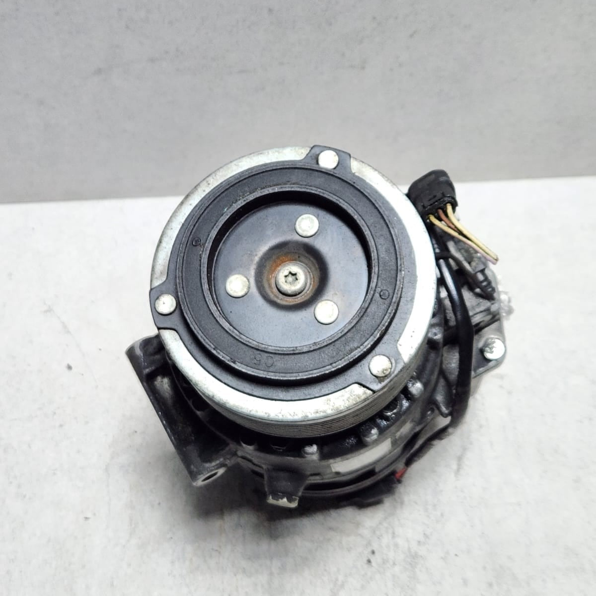 2008 BMW X6 Air Conditioning Compressor 9205096 5 GT F07 7 Ser N54 E71 3.0