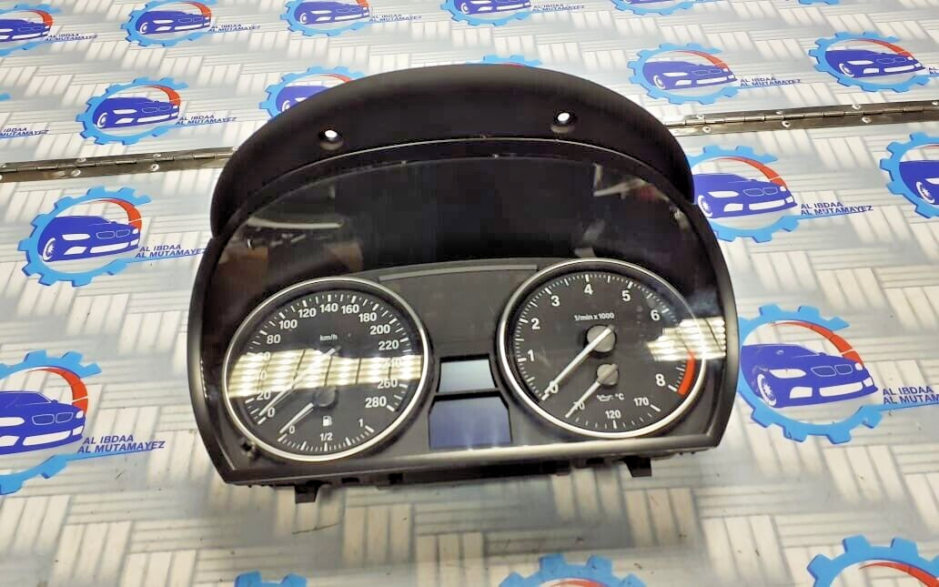 BMW  E82 E88 E90 E92 E93  SPEEDO KM CLUSTER 9166856 GASOLINE