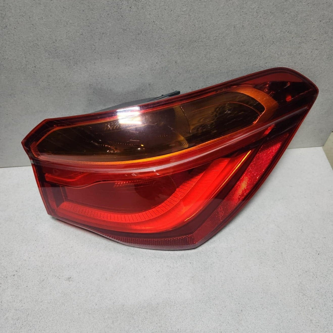 2019-2020 BMW X1 Rear Tail Light 7488546 X1 F48 F49