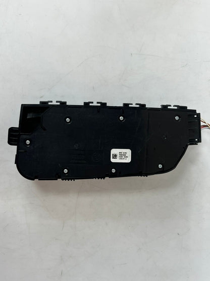 16-19 BMW 750i M550i F90 G11 G12 G30 Front Right Seat Adjustment Switch 9384520