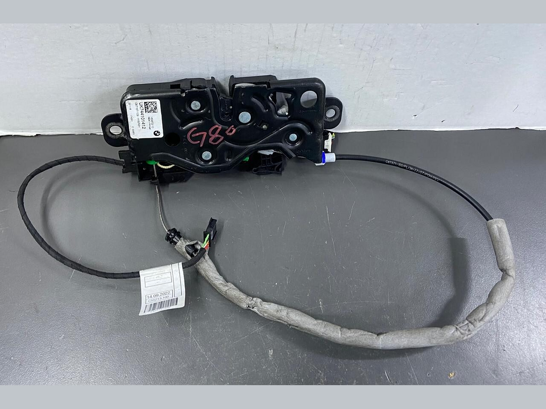 OEM 2015-2023 BMW 530i 540 M5 M8 G12 G80 Trunk Lid Lock Latch 7441014