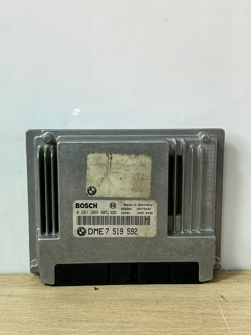 2003 BMW Engine Control Unit 7519592 3' E46 BMW 318i DME7 ME9.2 ECU 