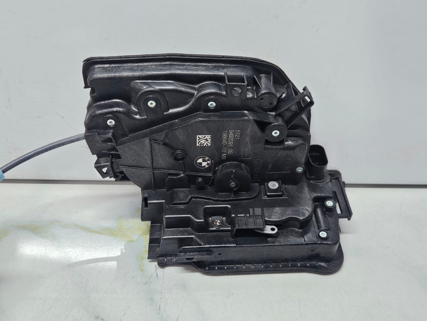 18-24 BMW G01 X3 Driver Left Front Door Latch Lock Actuator 9492091 OEM