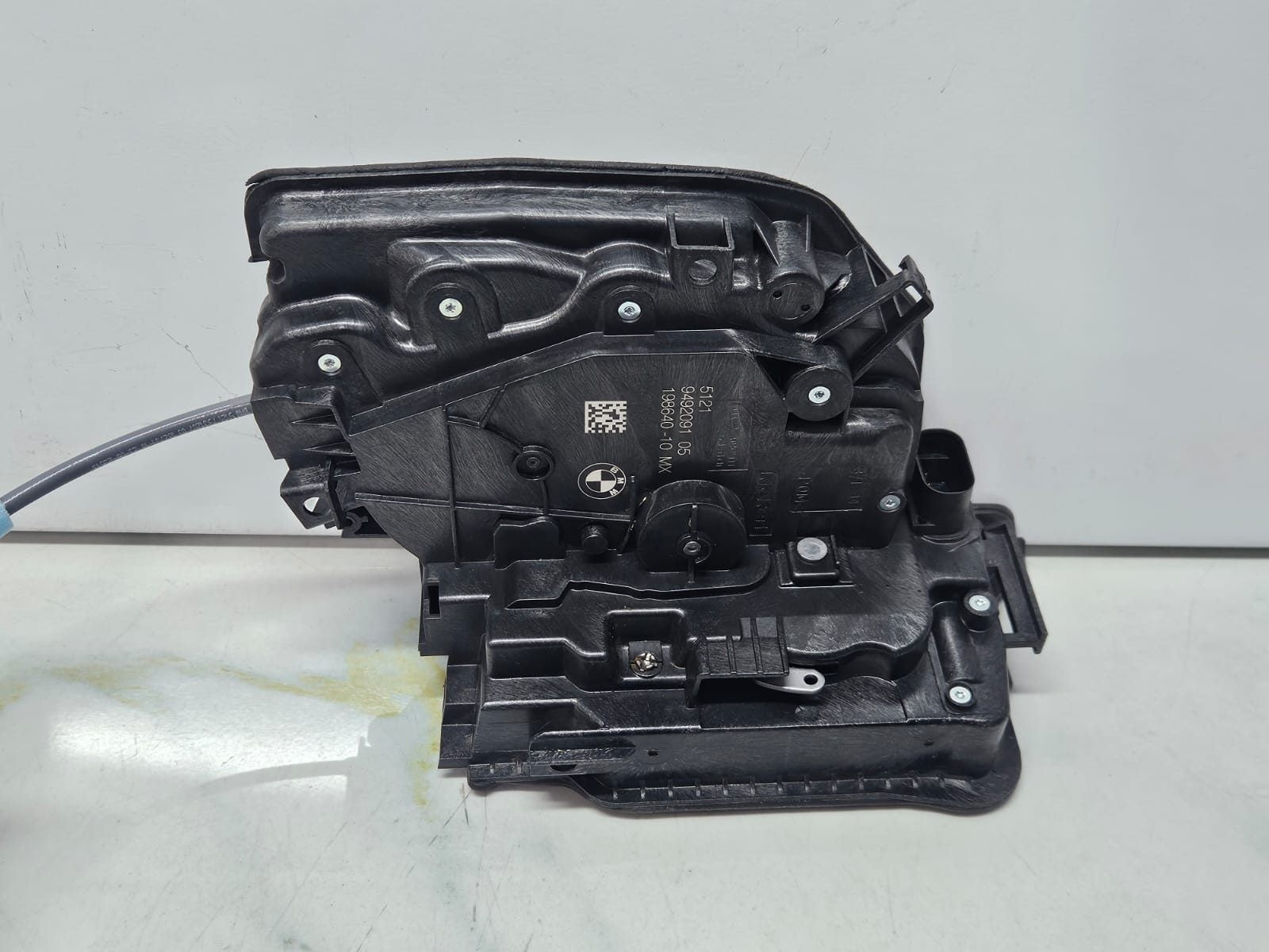 18-24 BMW G01 X3 Driver Left Front Door Latch Lock Actuator 9492091 OEM