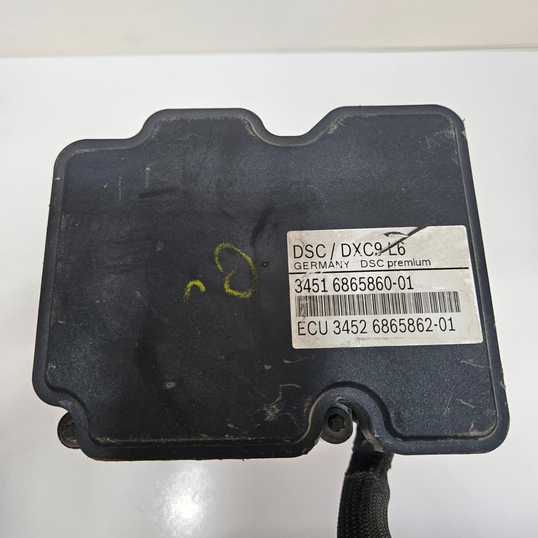 OEM BMW 5 6 7 Series, F10 F06 F01 ABS Pump Module 6865860