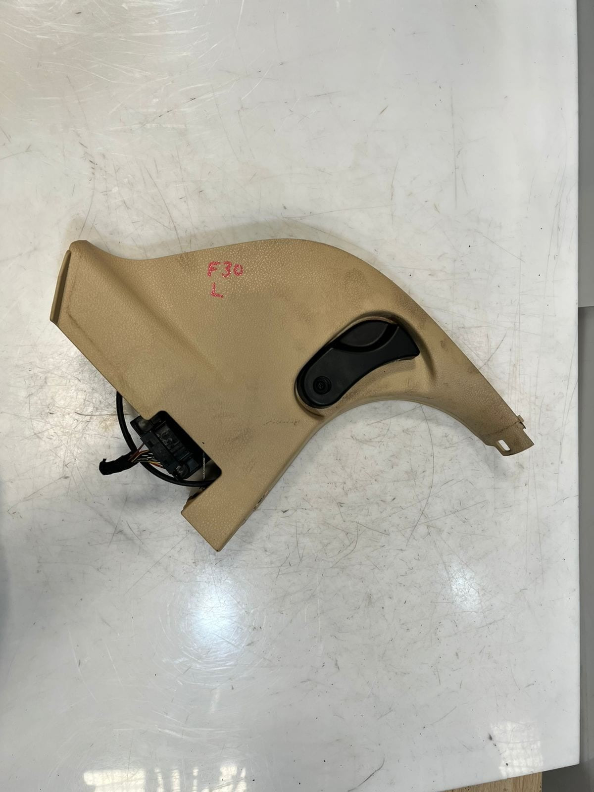 2013-2016 BMW F30 F31 F32 F33 F34 F35 F36 328i LOWER Kick Panel Trim 7221903 OEM
