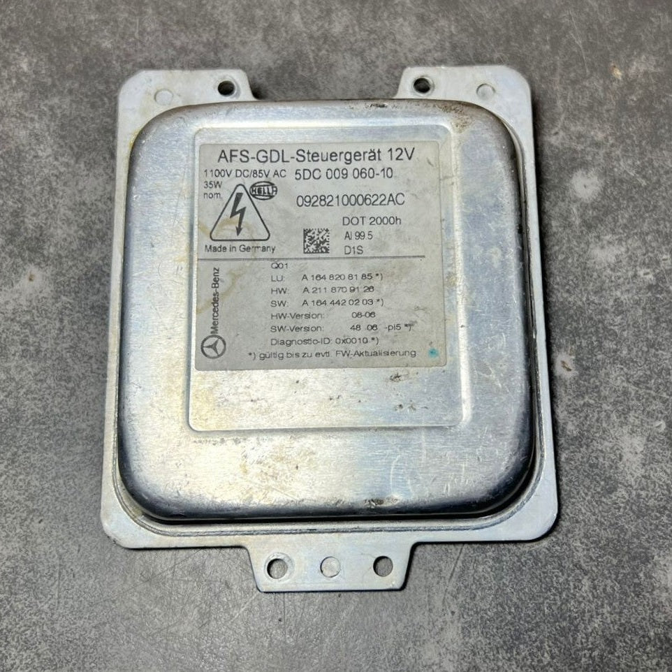 Mercedes W164 ML GL Xenon Light Headlight Control Module Unit A164 8208185 OEM
