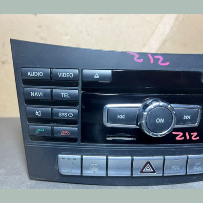 2012–2014 Mercedes-Benz W212 E-Class Head Unit CD Player A212 9007526 OEM