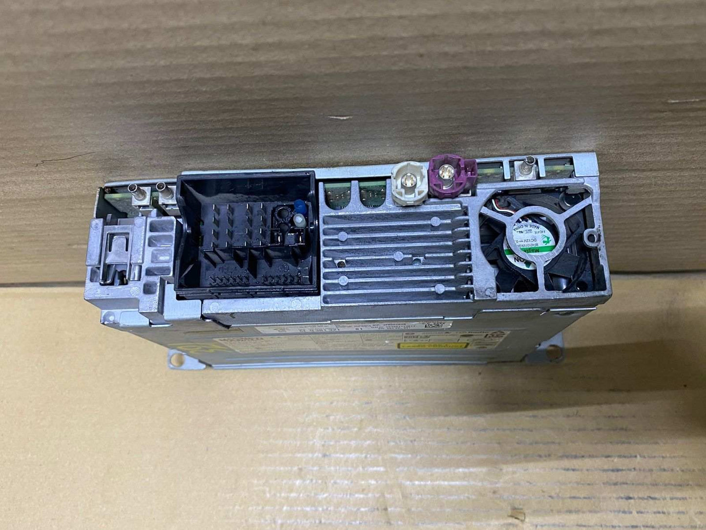 BMW Navigation System 9381321 F10, F11, F20, F21 HEAD UNIT CD NAVI