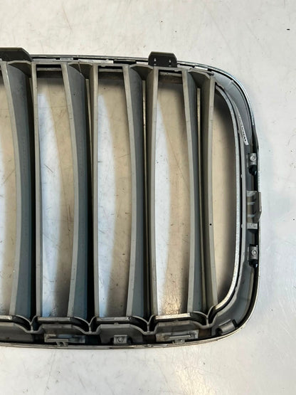 2010-2015 BMW X1 E84 Front Kidney Grille 2993307 OEM