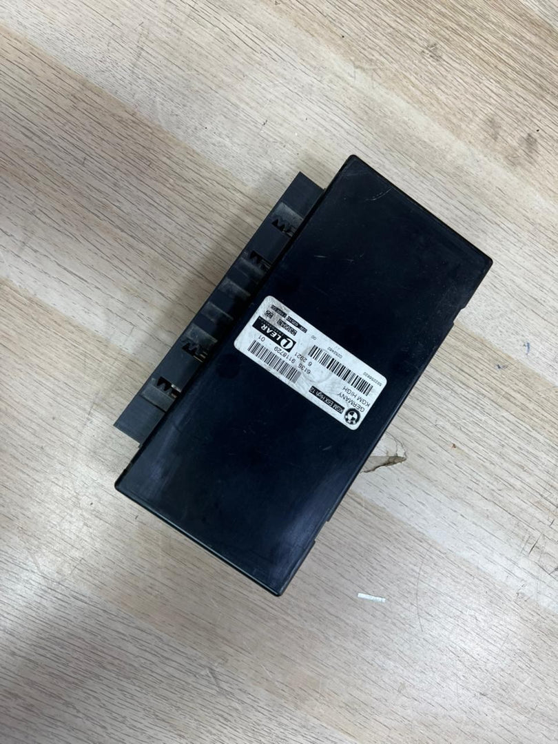 BMW Body Gateway Control Module 9118729 5 Series E60.