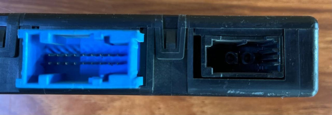 OEM BMW Series 5 6 7 F1 F2 F3 F7 F13 Central Gateway Control Module  9267516