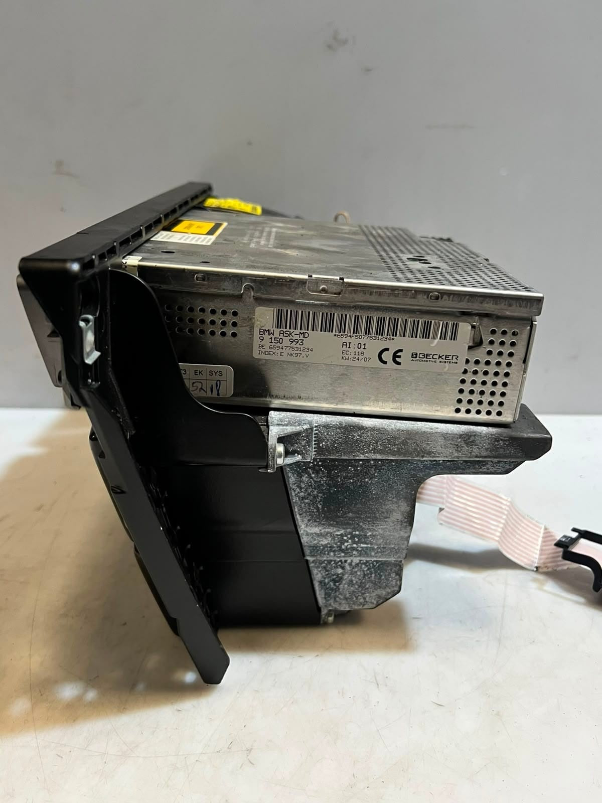 BMW 740i 7 Series E65 E66 Radio/CD/DVD/GPS Head Unit 9150993 OEM
