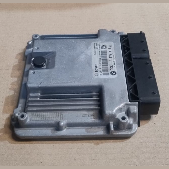 BMW X3 F25 N47N ENGINE CONTROL ECU UNIT MODULE ONLY  DDE 8572419