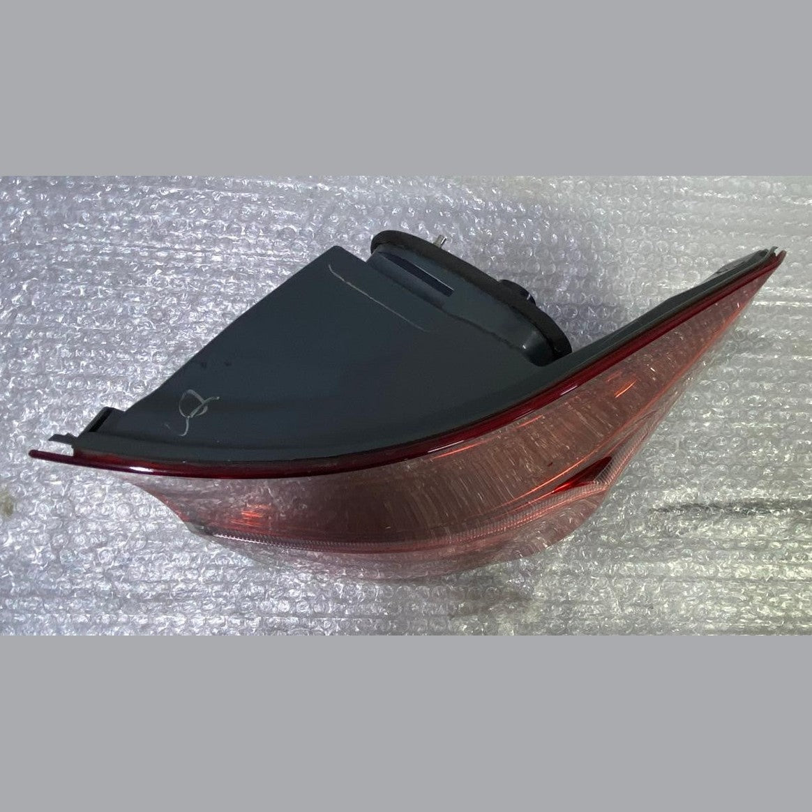 OEM BMW X5 E70 Rear Light Lamp LED Retrofit Trim In The Side Panel Right 7227790