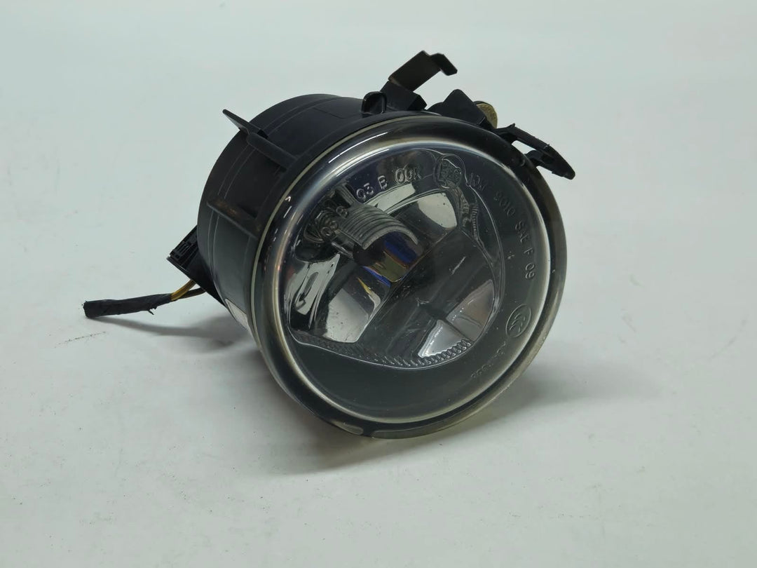 7238790-2010-2014 BMW X3 F25 Front Bumper Right Side Fog Light Lamp OEM