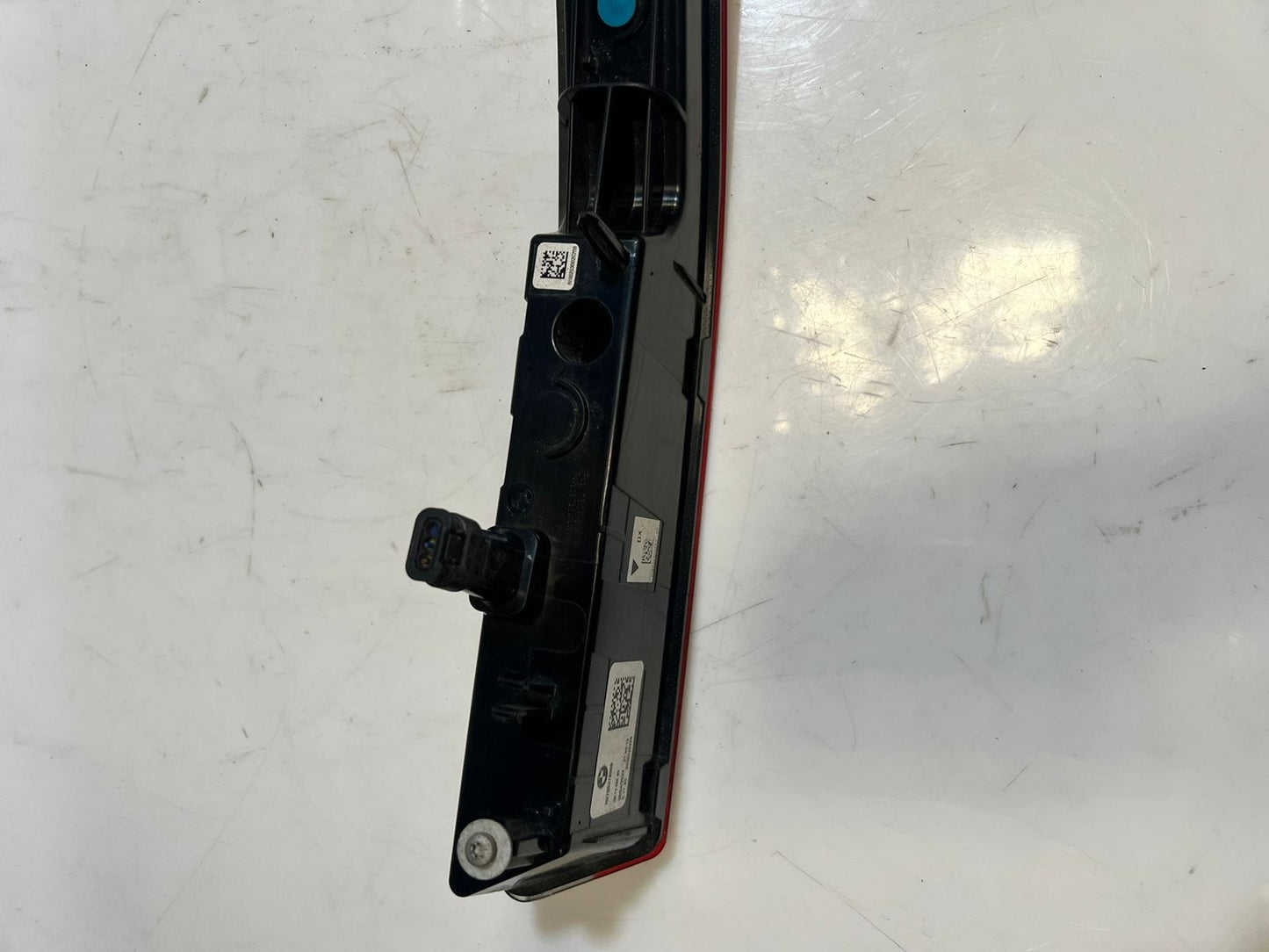 2025 BMW xDrive40 xDrive50 Rear RED TAIL Light Led Bumper BRACKET 7953780 OEM