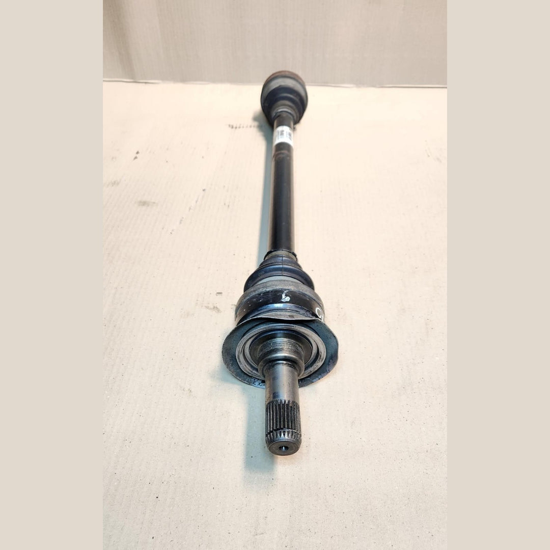 2008-2013 BMW X5 Rear Driveshaft 8609838 X5 E70  and X6 E71