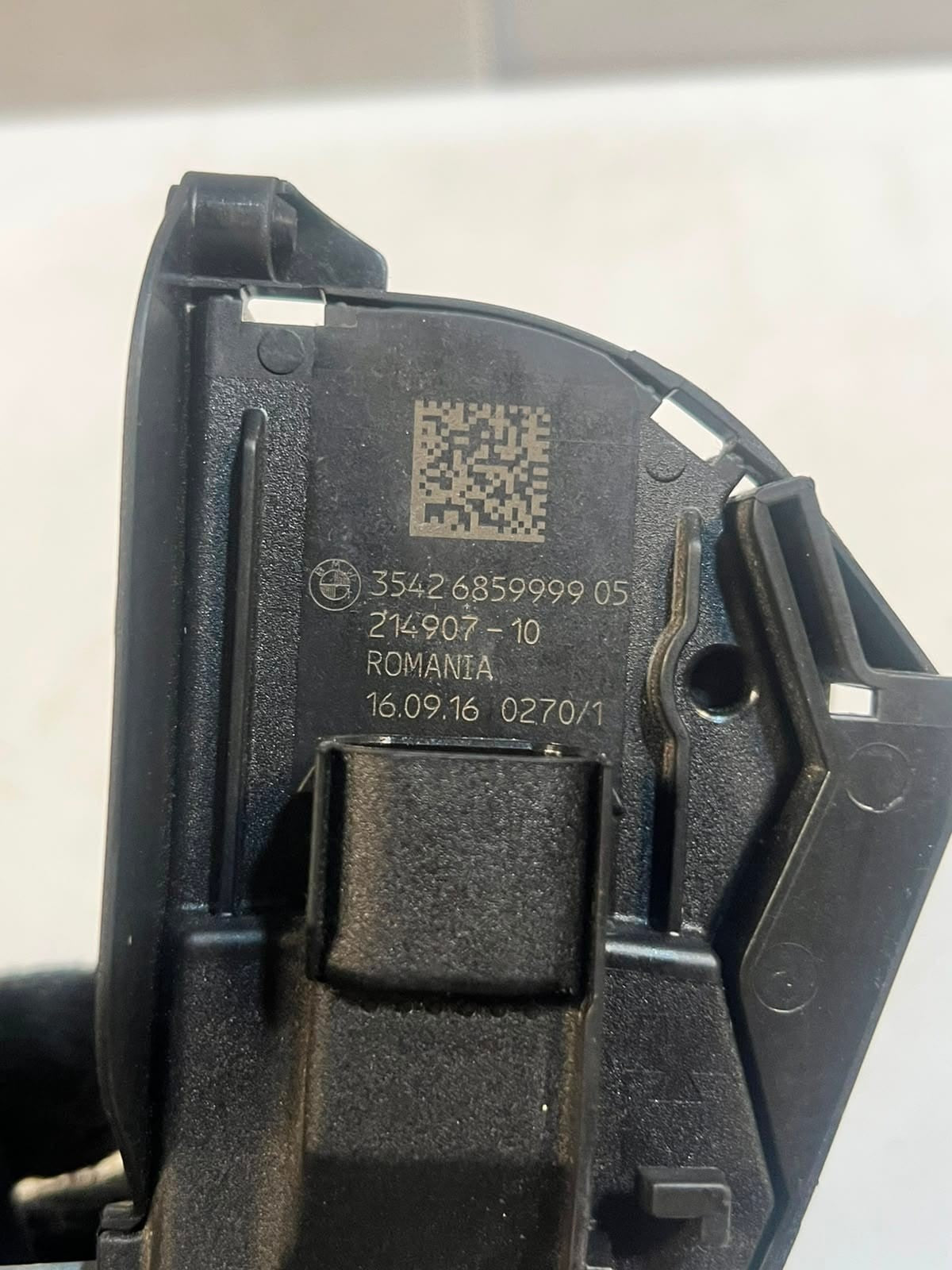 2016 BMW F10 F11 F12 F06 G30 750i 530I Accelerator Pedal Sensor 6859999 OEM
