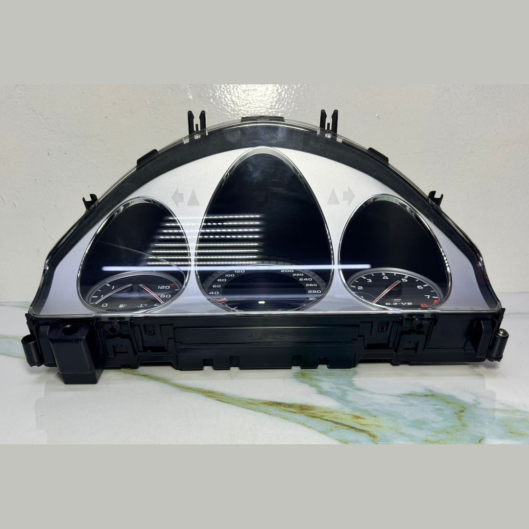 Mercedes W204 C-Class AMG C63 Instrument Cluster Speedometer A204 4407011 OEM