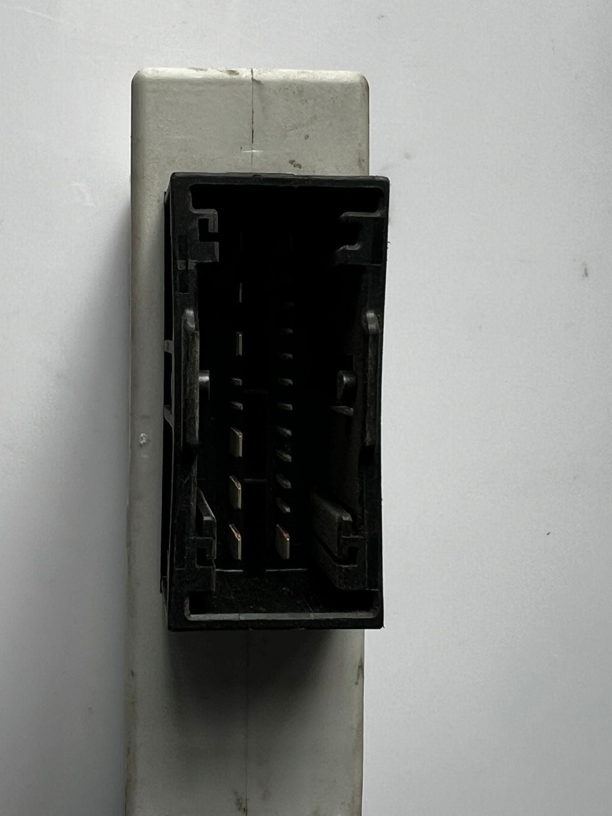 BMW 6 SERIES Egr Valve CONTROL MODULE 9138996