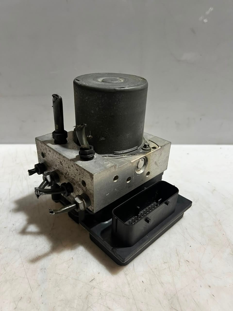 BMW 5' 6' E60 E61 E63 E64 Abs HYDRAULIC Pump Control Unit 3451 6767239 OEM