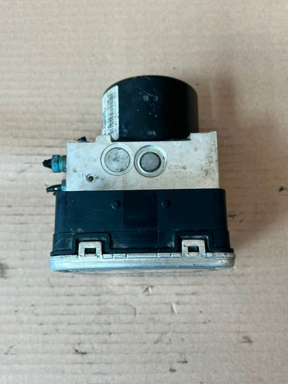 2012 BMW X3 F25 X4 F26 xDrive 20d 2.0 ABS Pump Control Module 6852748 OEM