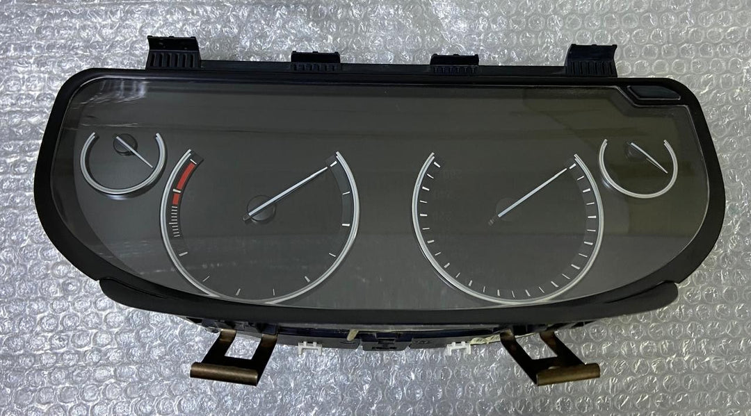 OEM BMW 5 GT F07 2009 Diesel Speedometer instrument cluster 9220800 Bosch HUD