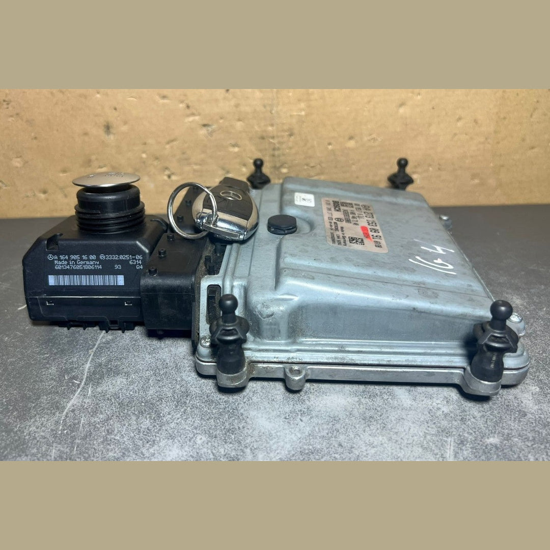 Mercedes W164 ECU Engine Control Module Ignition Key Switch Set A273 1530991 OEM