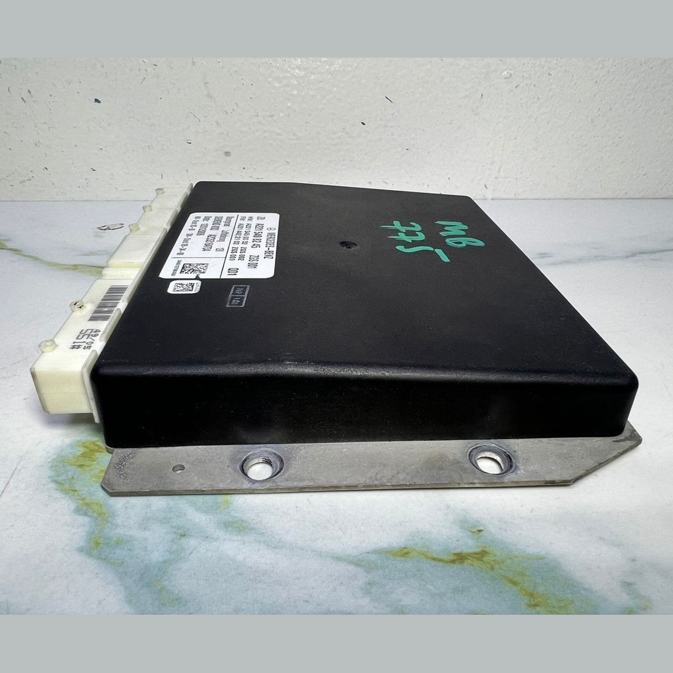 2007-2009 Mercedes S550 Air Suspension Control Module A2215408245 W221 S-Class