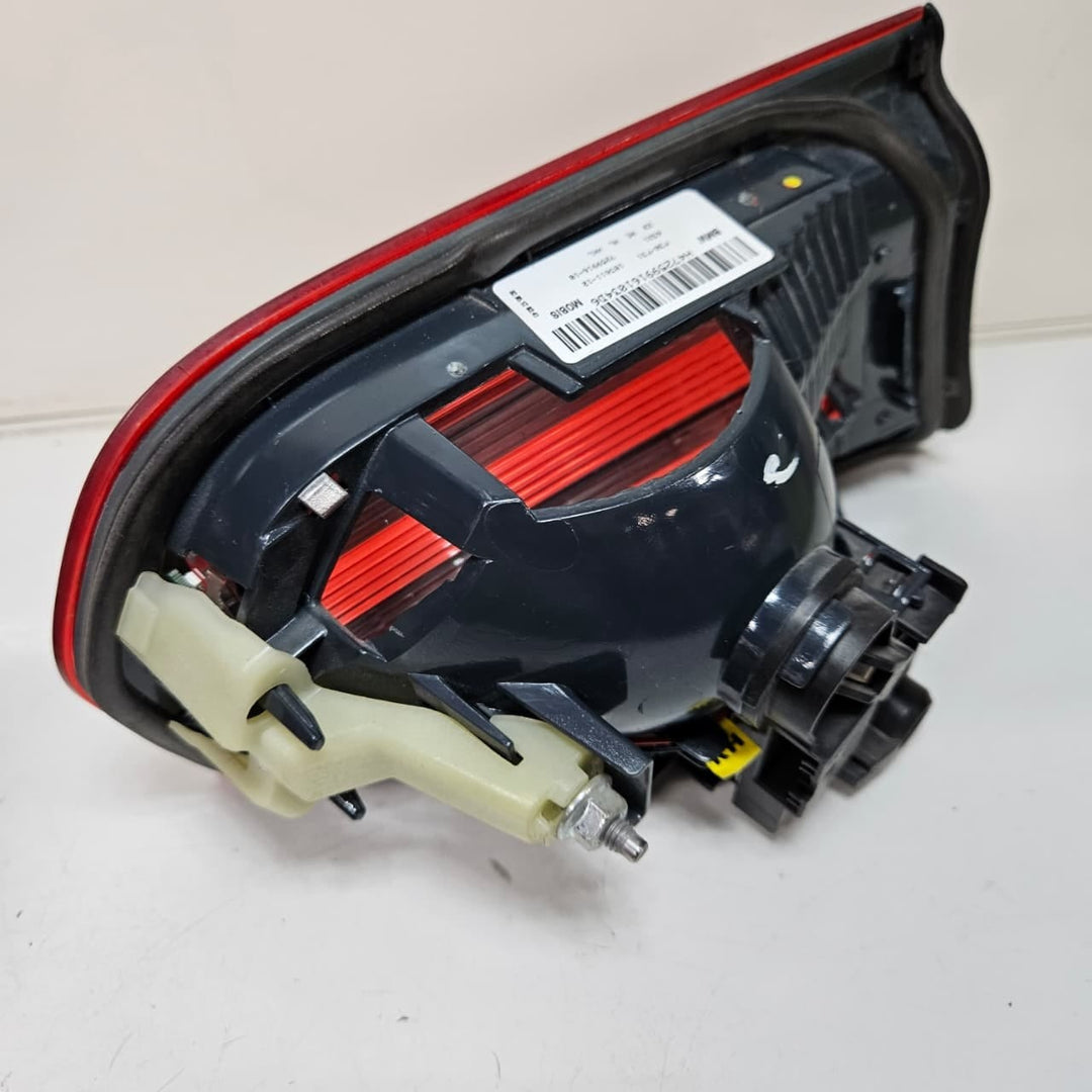 7259916-2012-2015 BMW 3 Series F30 F31 320i Right Rear Inner Taillight OEM
