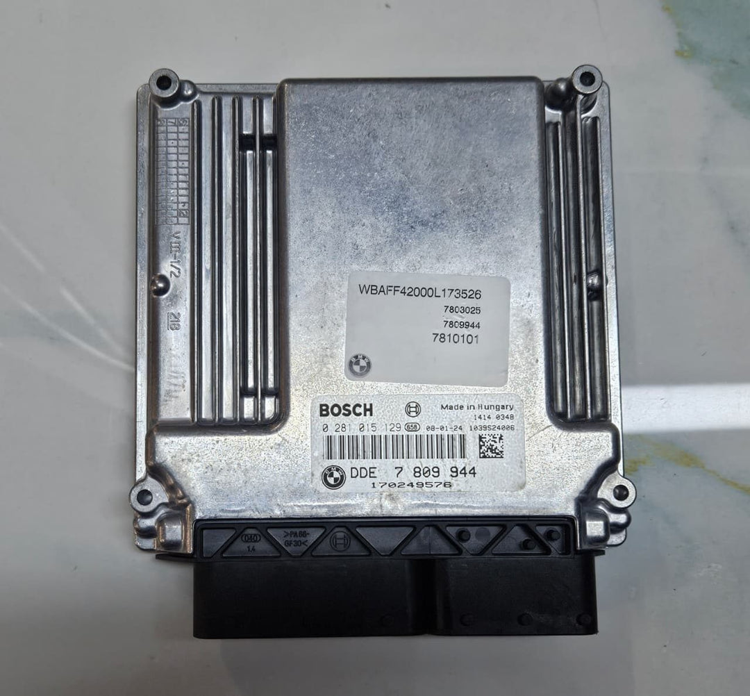 OEM BMW E60 E61 5 Series and E90 M57 Engine Control Unit 7809944