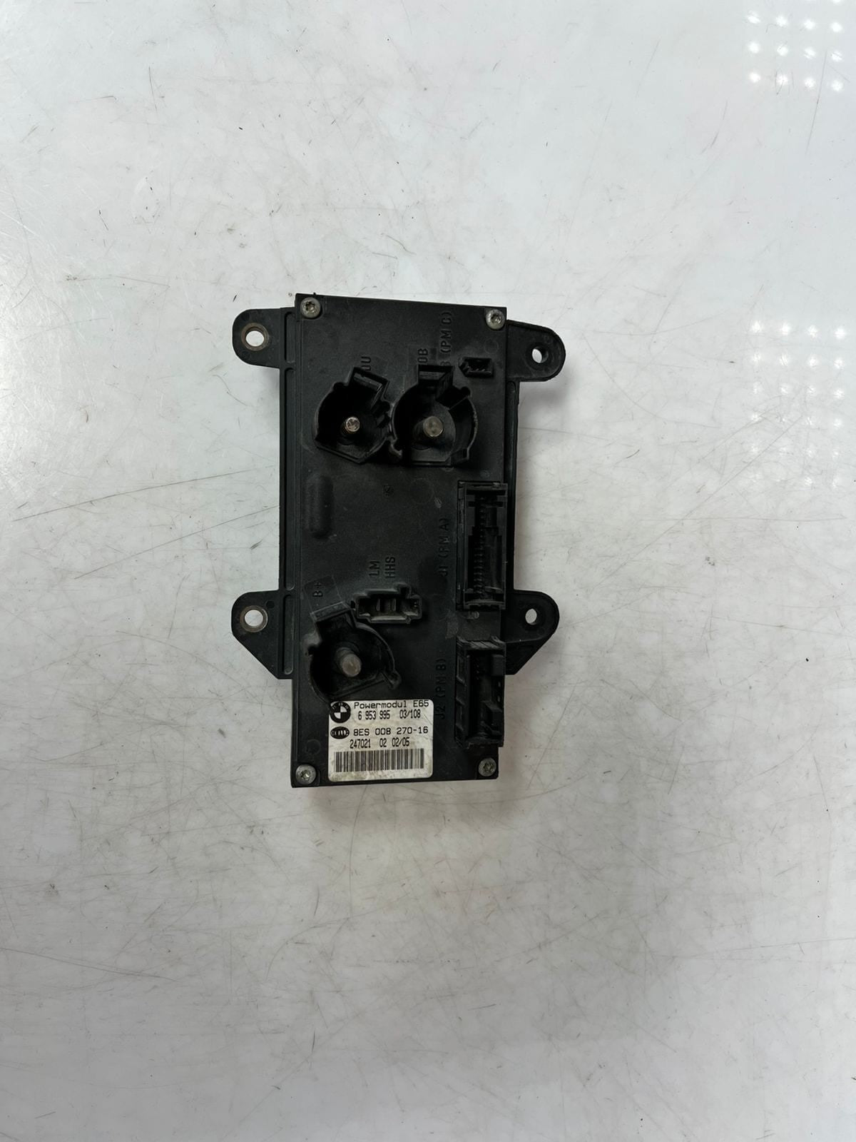2004 BMW 7' E65 E66 745i 745li 760i Body Power Control Module 6953995 OEM