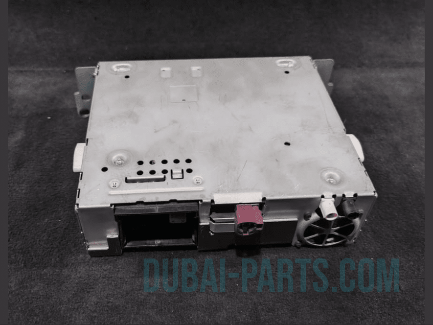 BMW 1 F20 2 F22 3 F30  L7 ENTRY STEREO REACEIVER  CD PLAYER HEAD UNIT - 9335346