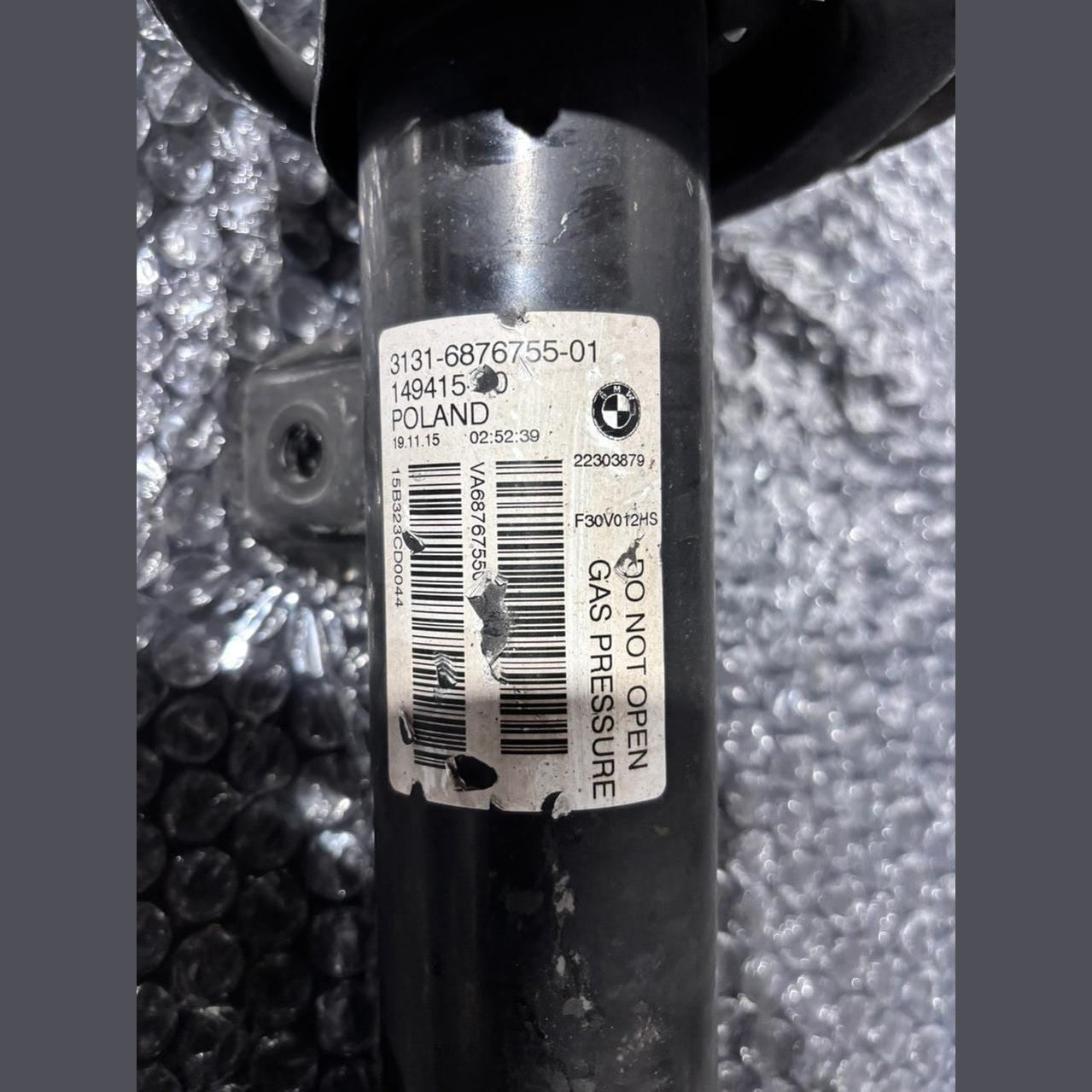 BMW Front Shock Absorber 6876755 3,4 Series F30 F32 F36 330e 40000 KM