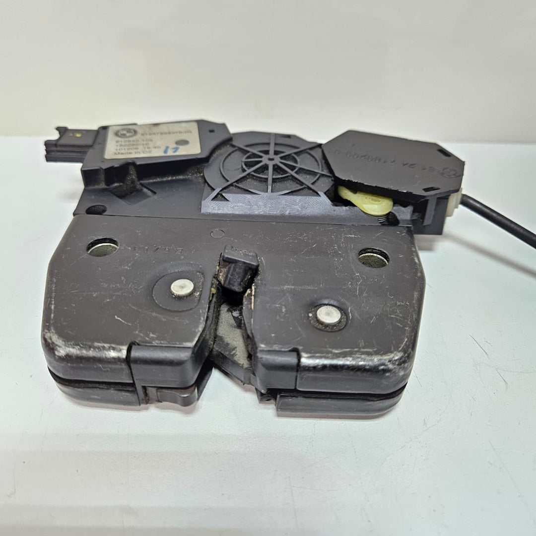 2007-2013 BMW X5 E70 Trunk Latch Lock Actuator 7234379